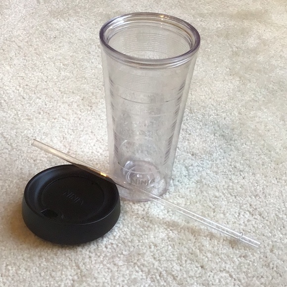 NWOT Ninja Tall Clear Tumbler with Lid and Reusable Straw - Picture 2 of 9